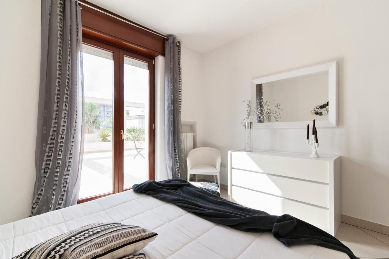 Casa Mabel Terrace - Sit Apartment レッチェ エクステリア 写真